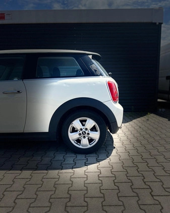 MINI ONE cena 29999 przebieg: 50620, rok produkcji 2014 z Wrocław małe 667